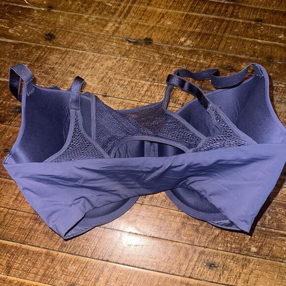 Victoria’s Secret strappy t-shirt lightly lined Demi 34DDD bra - Picture 3 of 5